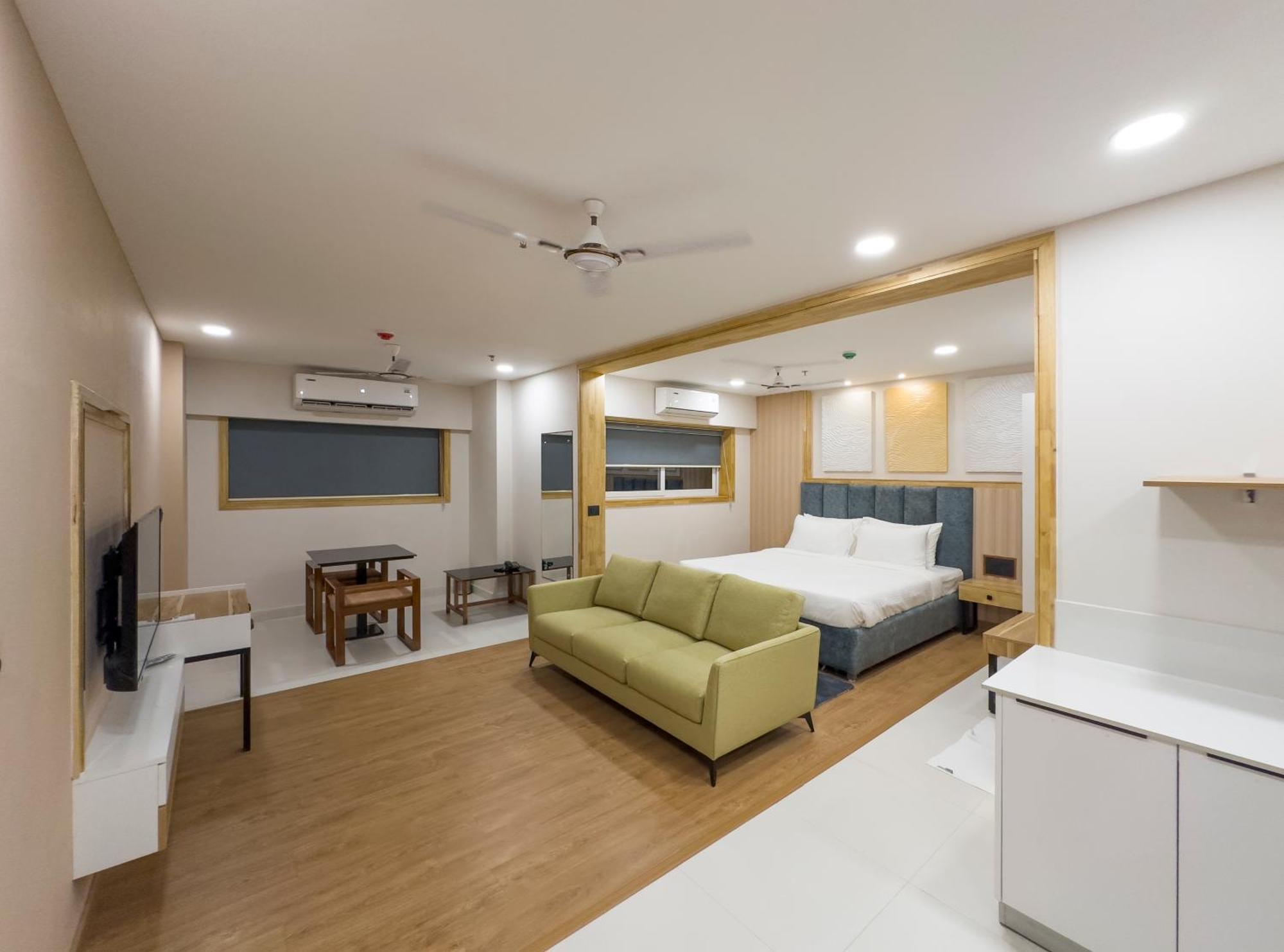 The Habitat Suites Guruvāyūr Eksteriør billede
