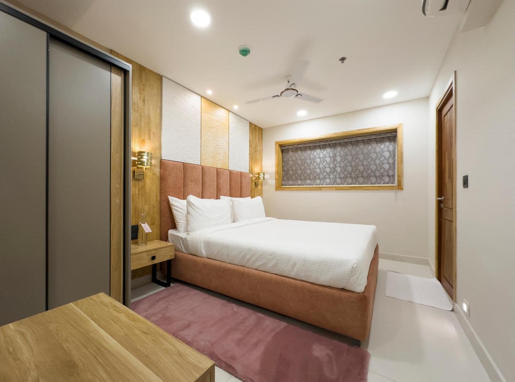 The Habitat Suites Guruvāyūr Eksteriør billede