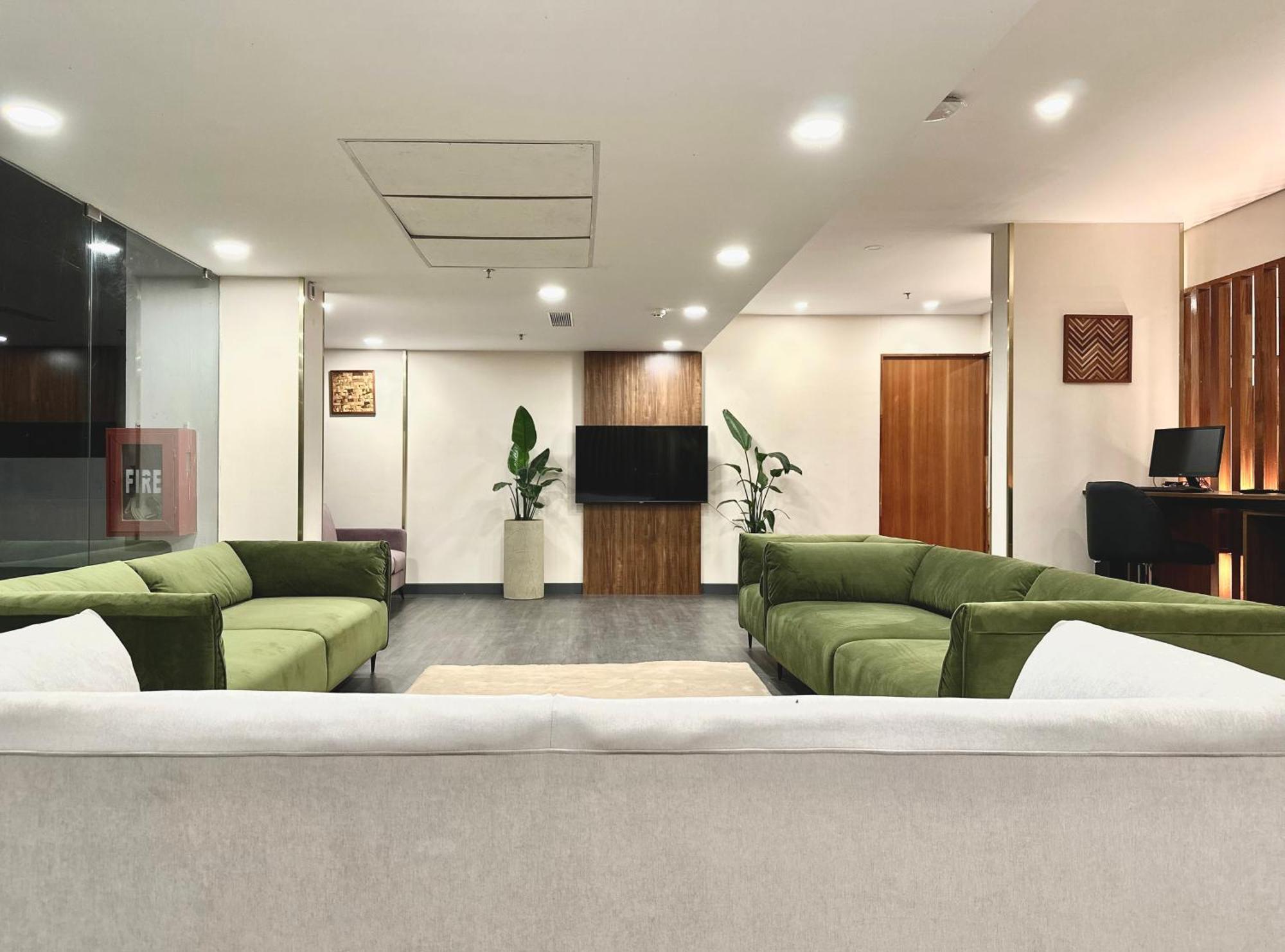 The Habitat Suites Guruvāyūr Eksteriør billede