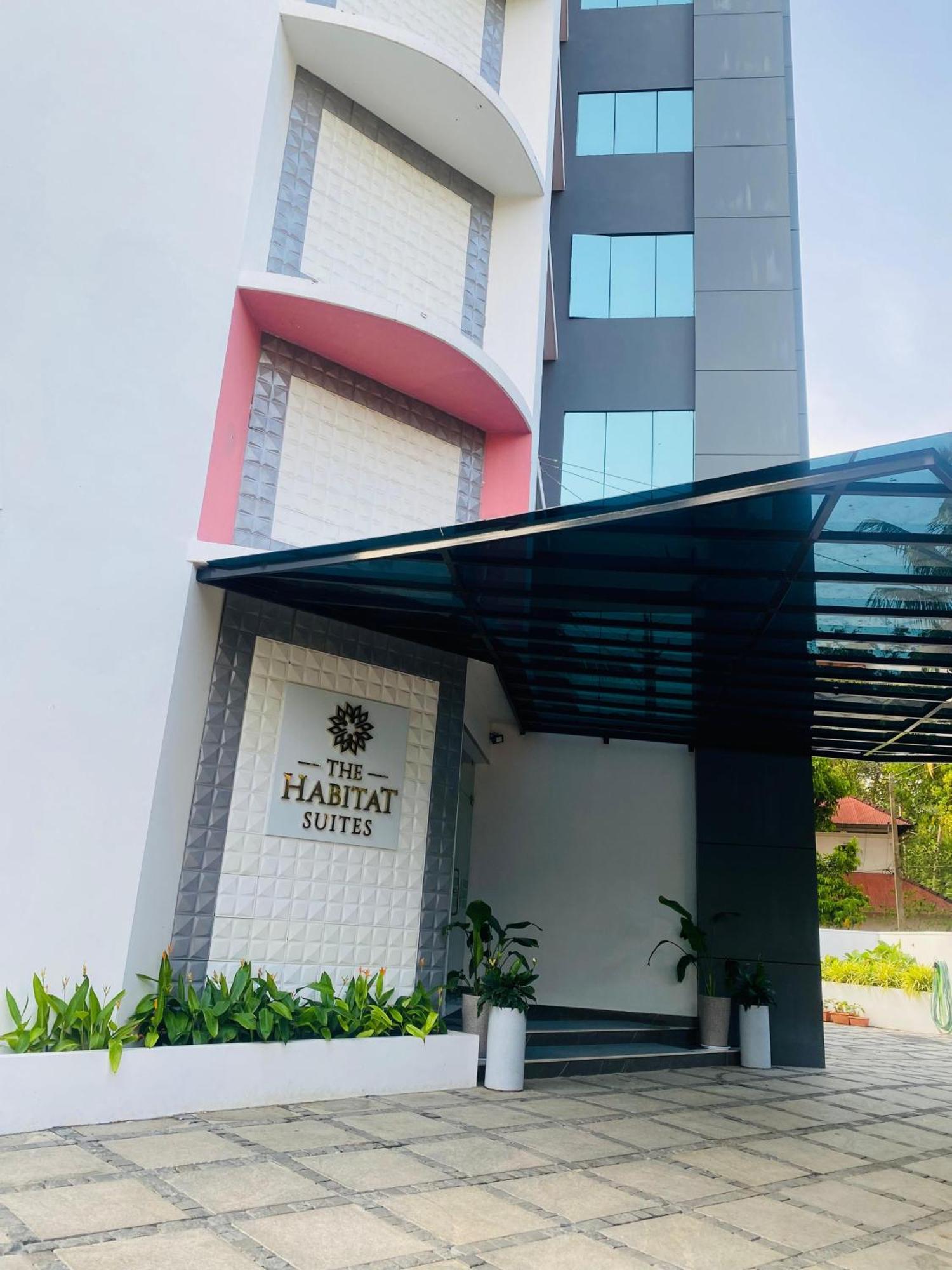 The Habitat Suites Guruvāyūr Eksteriør billede